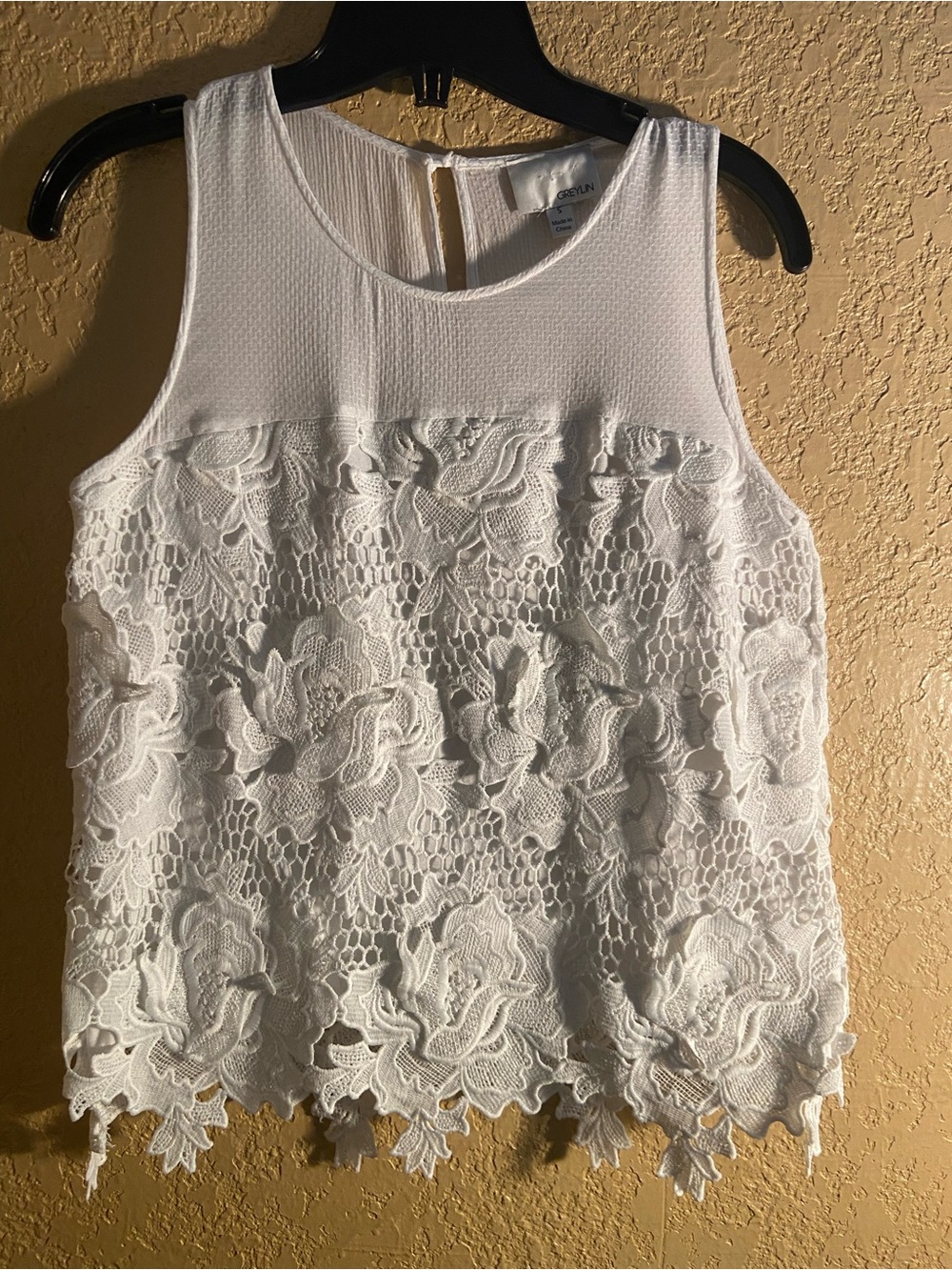 Greylin White Lace Sleeveless Camisole
